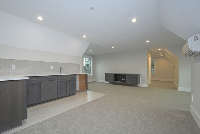 Evergreen Bonus Room with kitchen bedroom bath and laundry above garage web